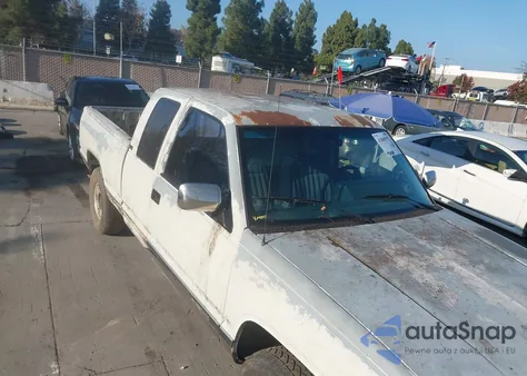 1991 Chevrolet Gmt-400 K1500 z USA, uszkodzony, nr VIN 2GCEK19K2M1107524